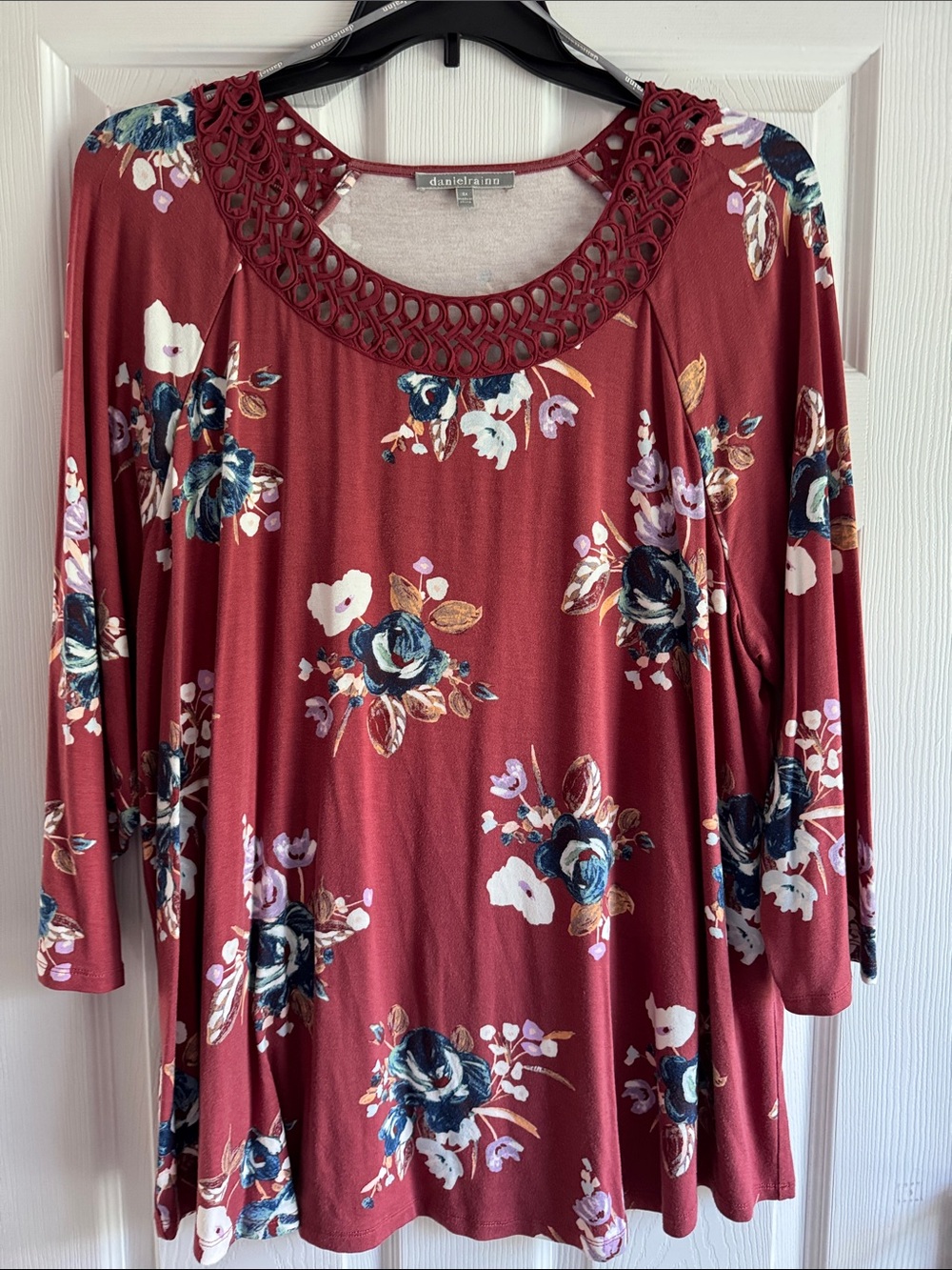 Daniel Rainn Burgundy Floral Crochet-Neck Long Sleeve Tunic